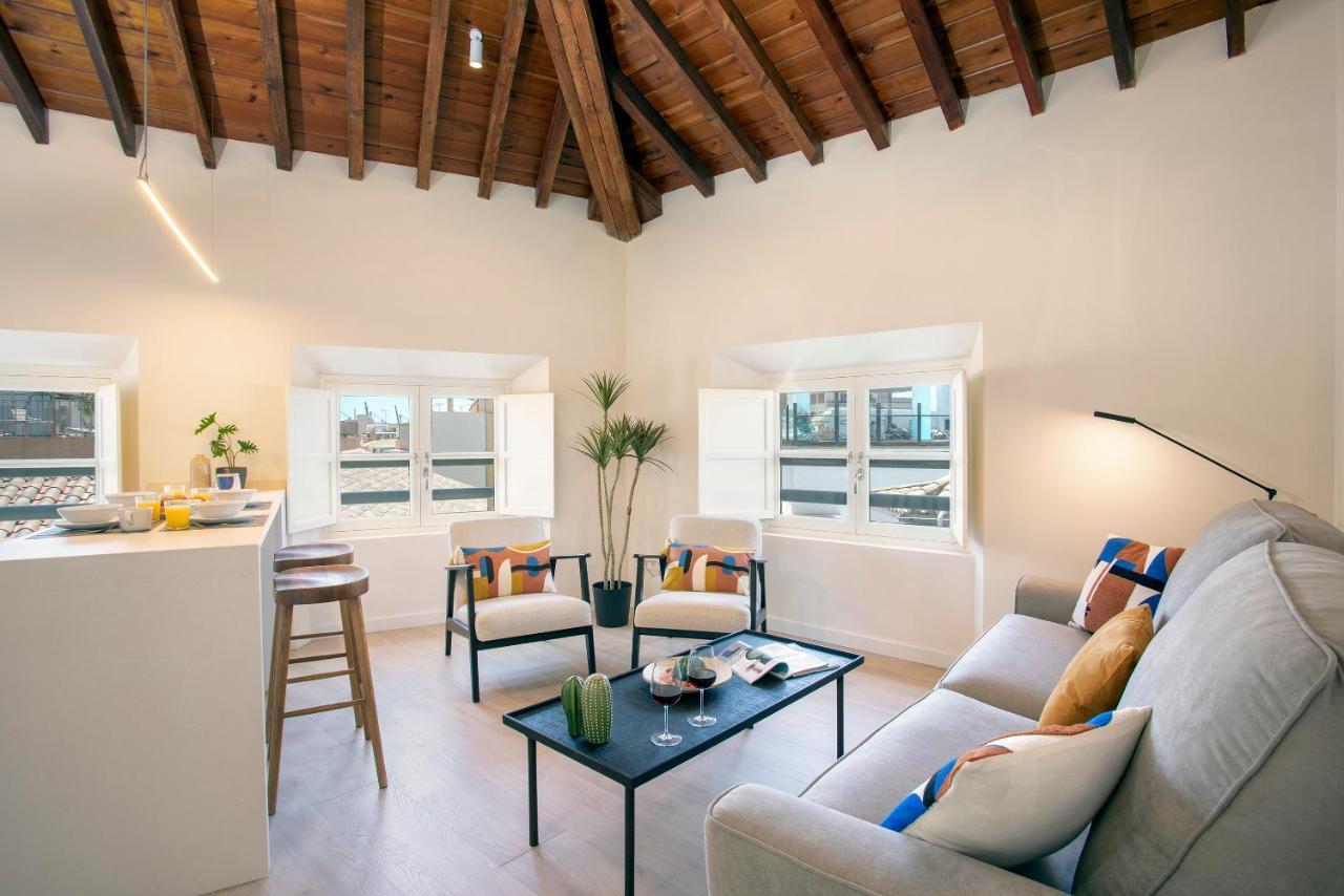 Apartamentos Thyssen Cisneros By Rent Me Málaga Dış mekan fotoğraf