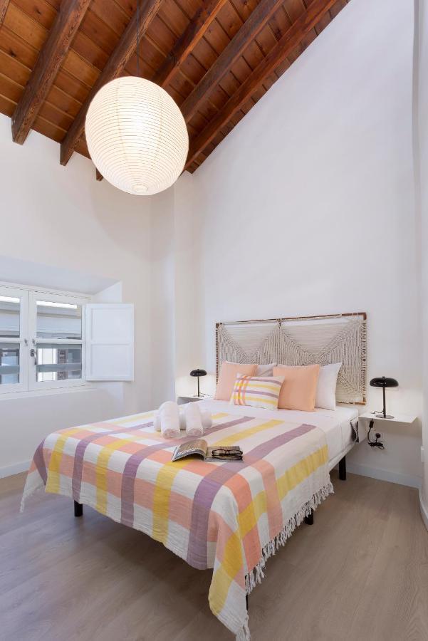 Apartamentos Thyssen Cisneros By Rent Me Málaga Dış mekan fotoğraf