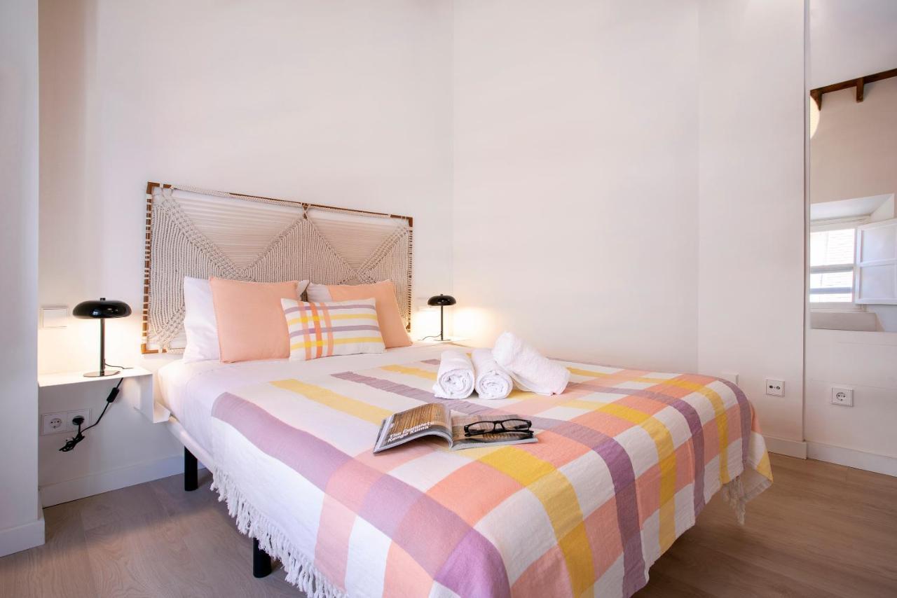 Apartamentos Thyssen Cisneros By Rent Me Málaga Dış mekan fotoğraf