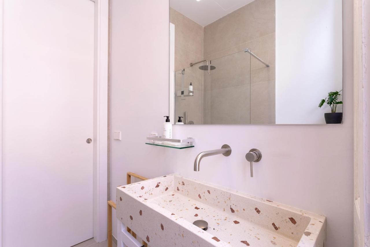 Apartamentos Thyssen Cisneros By Rent Me Málaga Dış mekan fotoğraf