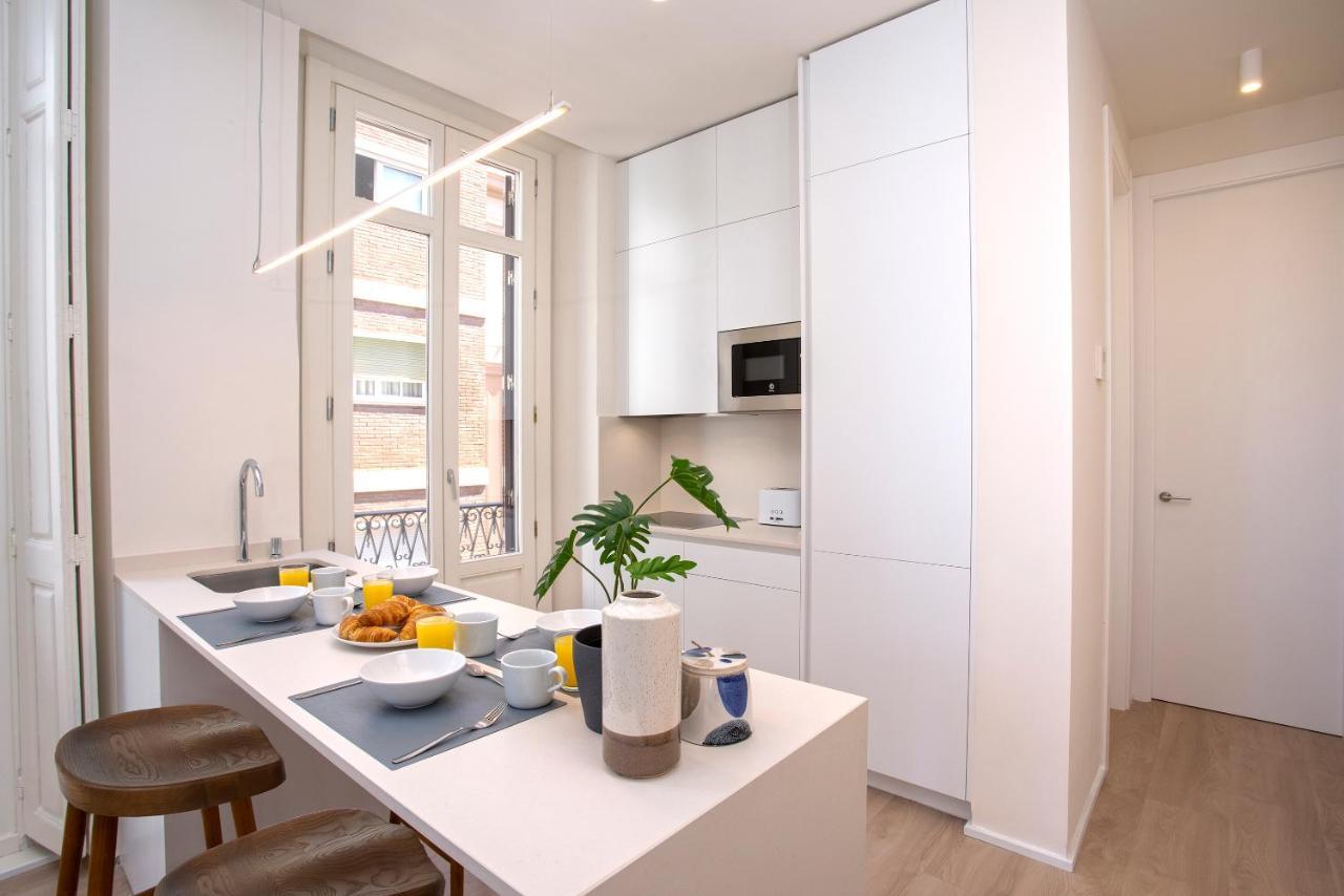 Apartamentos Thyssen Cisneros By Rent Me Málaga Dış mekan fotoğraf