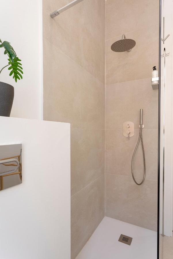 Apartamentos Thyssen Cisneros By Rent Me Málaga Dış mekan fotoğraf